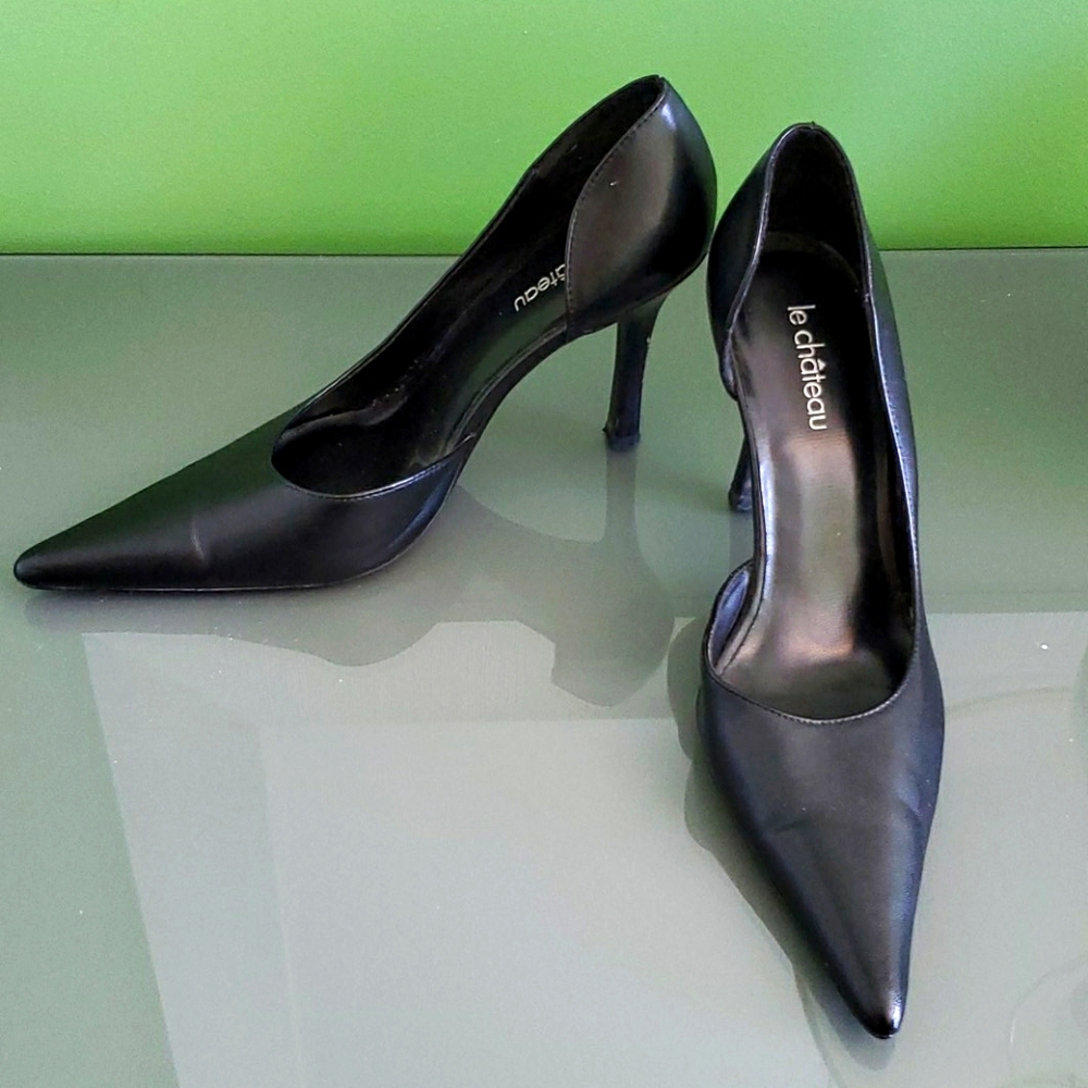 Black heels